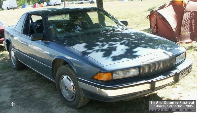 PHOTOS DE LA BUICK REGAL COUPE 1988